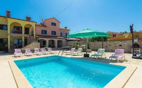 Holiday Home Gracije - Voj515 By Interhome